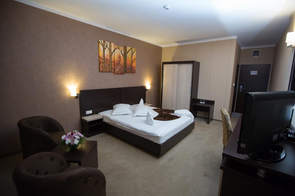 קריובה Hotel Meliss חדר תמונה