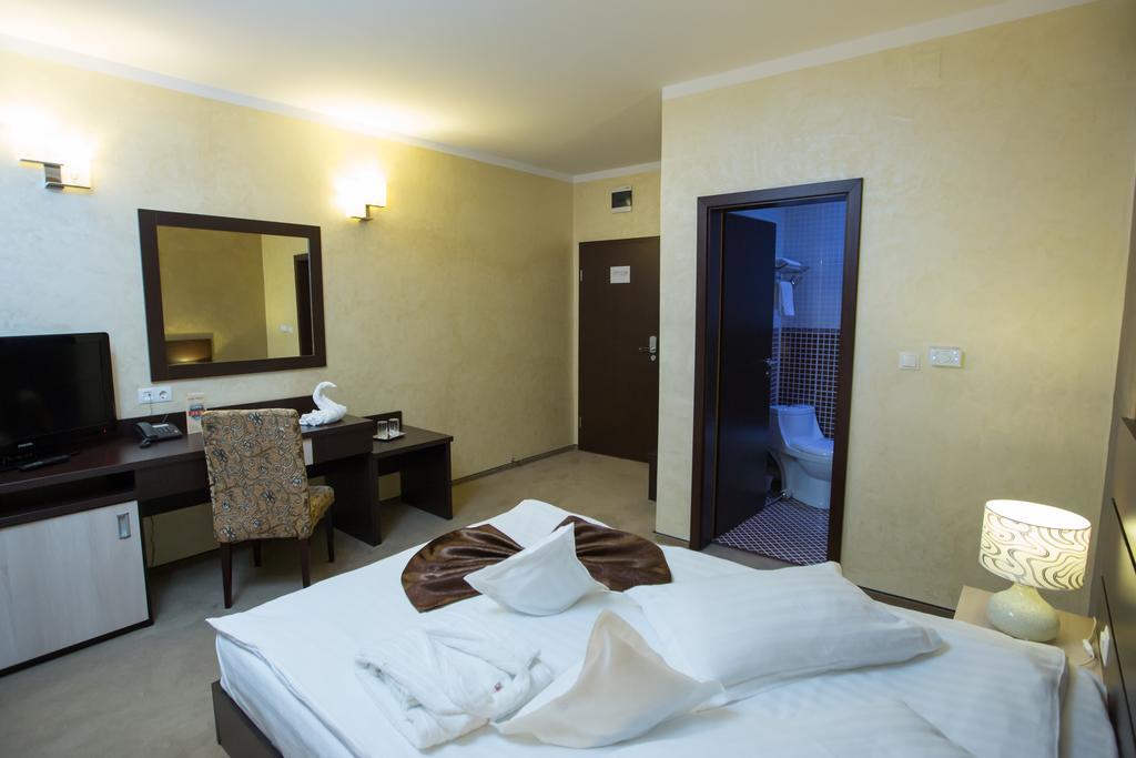 קריובה Hotel Meliss חדר תמונה