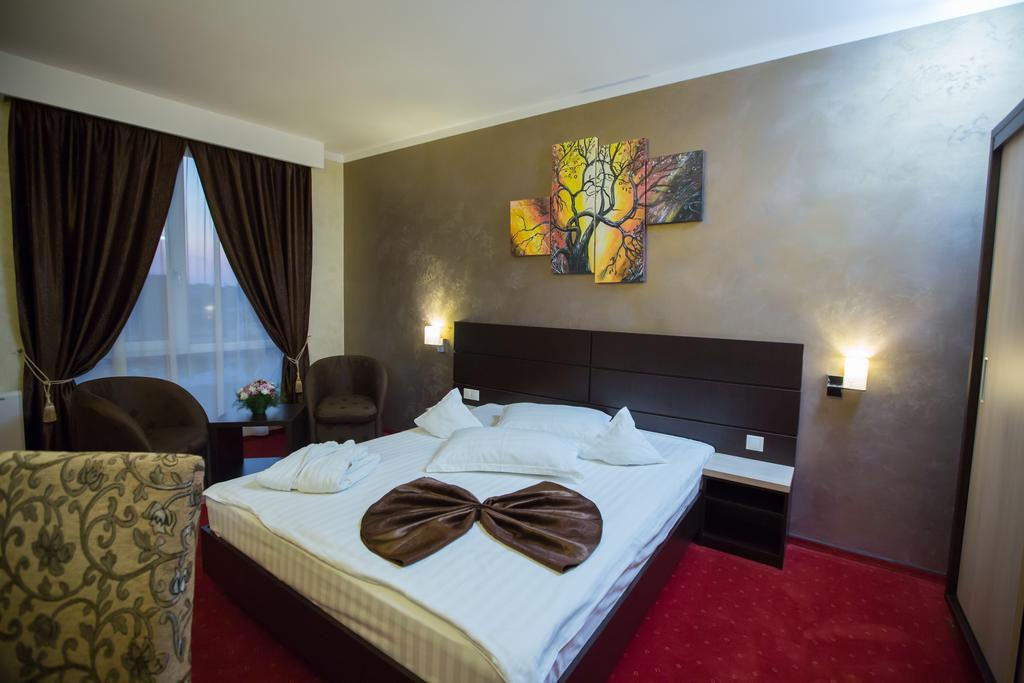 קריובה Hotel Meliss חדר תמונה