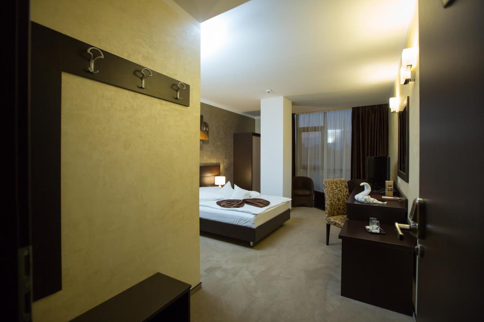 קריובה Hotel Meliss חדר תמונה