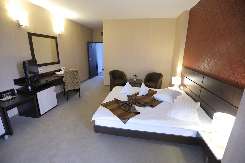 קריובה Hotel Meliss חדר תמונה