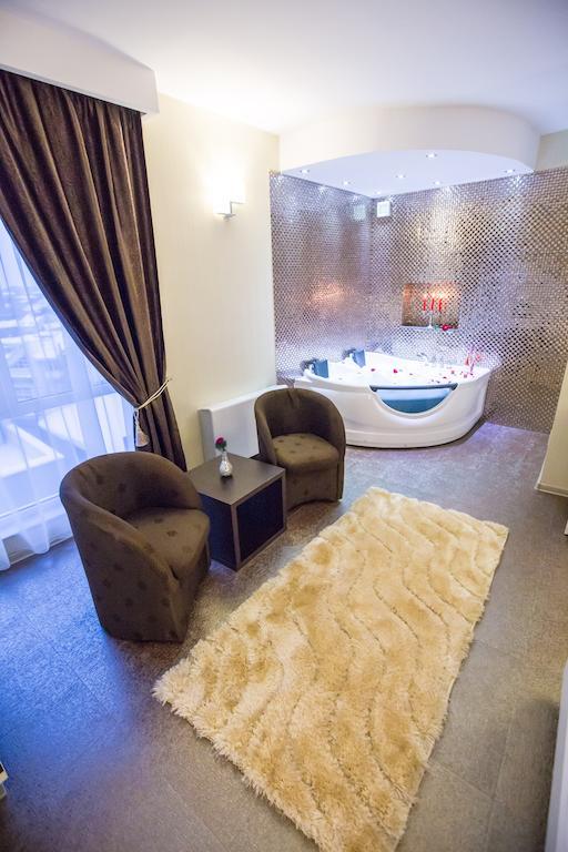 קריובה Hotel Meliss חדר תמונה
