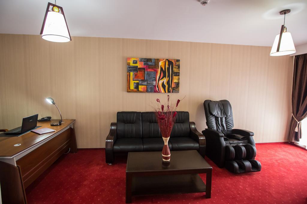 קריובה Hotel Meliss חדר תמונה