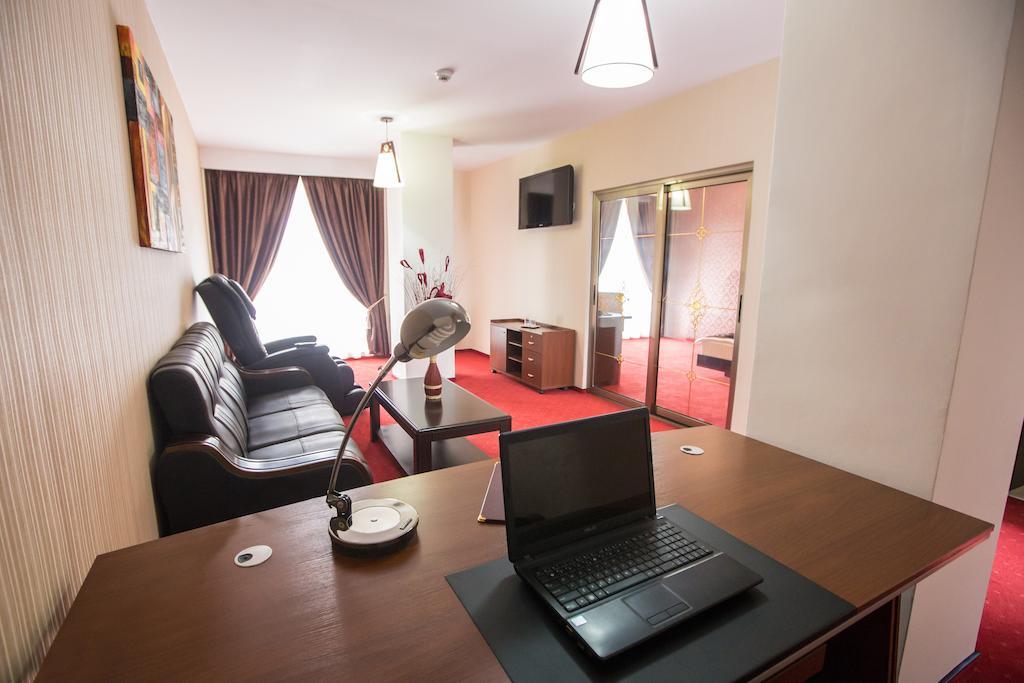 קריובה Hotel Meliss חדר תמונה